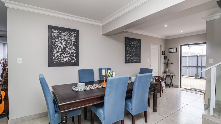 3 Bedroom Property for Sale in Dana Bay Western Cape